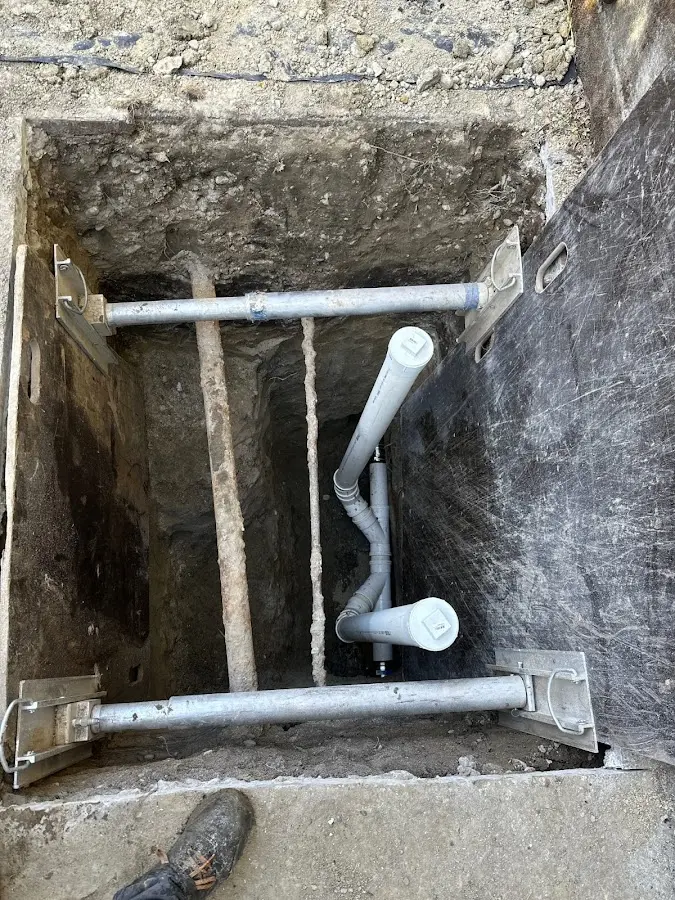 Experienced plumber completing Drain Cleaning work in Alexandria